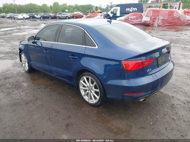 2015 AUDI A3 WAUEFGFF0F1139506 Photo 2