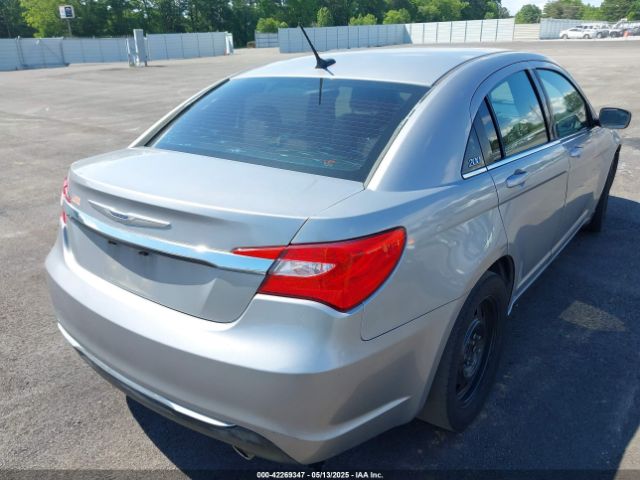 1C3CCBAG3EN103701 Chrysler 200 LX