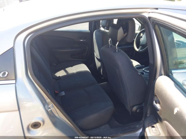 1C3CCBAG3EN103701 Chrysler 200 LX