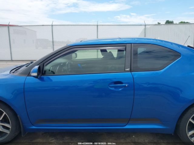 JTKJF5C71GJ023504 Scion TC