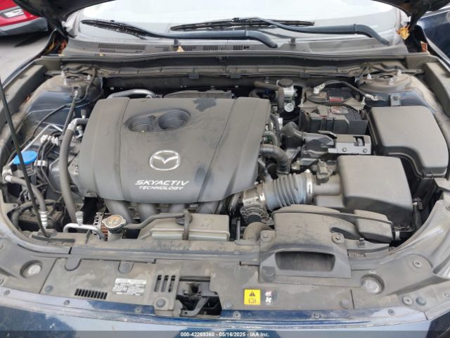 2018 MAZDA MAZDA3 3MZBN1L30JM272162 Photo 9
