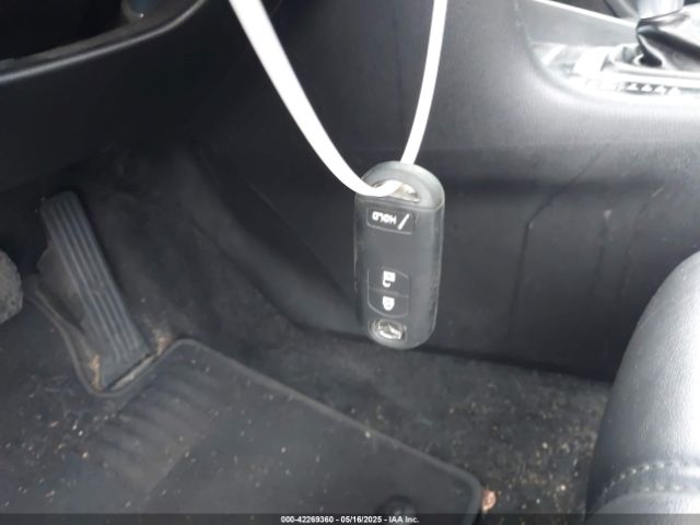 2018 MAZDA MAZDA3 3MZBN1L30JM272162 Photo 10