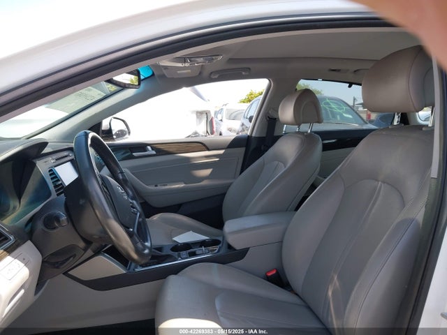 KMHE34L30HA076040 Hyundai Sonata Hybrid Limited