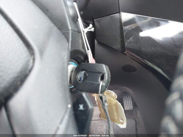 1FMCU9HD6JUC66383 Ford ESCAPE SEL