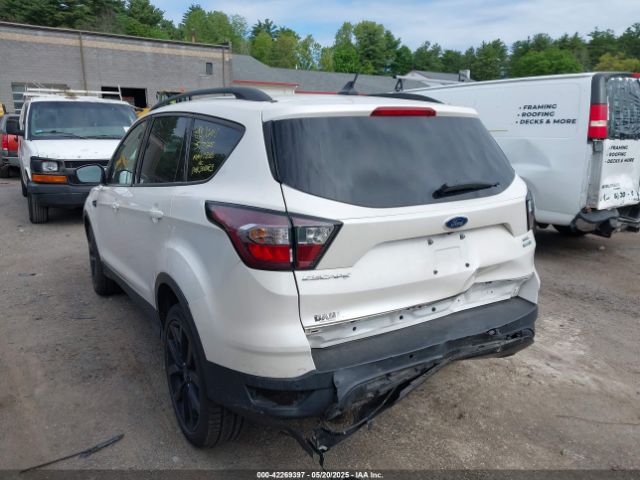 1FMCU9HD6JUC66383 Ford ESCAPE SEL