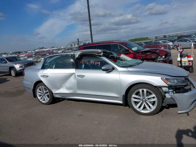 1VWCT7A33HC060609 Volkswagen 1.8 tsi
