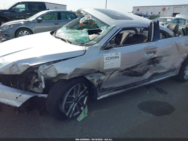 1VWCT7A33HC060609 Volkswagen 1.8 tsi