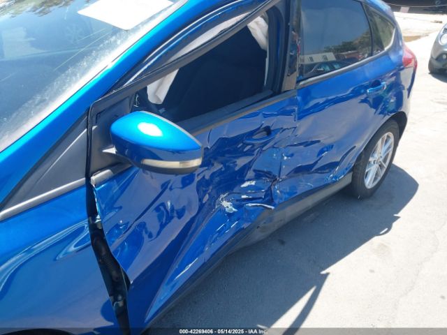 1FADP3K20JL312953 Ford FOCUS SE
