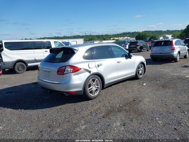 2013 PORSCHE CAYENNE HYBRID WP1AE2A29DLA15374 Photo 3