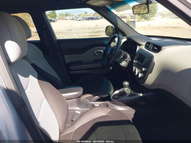 KNDJN2A21H7462443 KIA Soul
