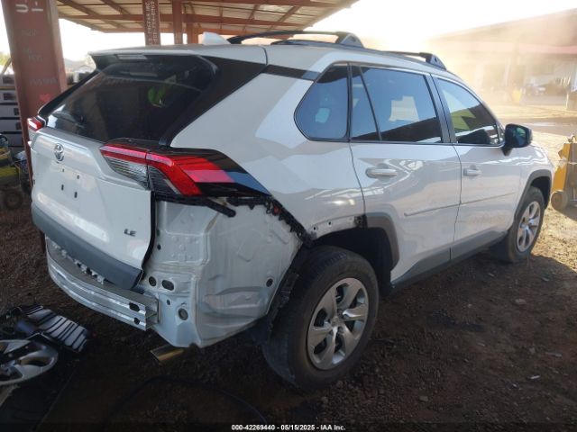 2T3H1RFV6LW067824 Toyota RAV4 LE