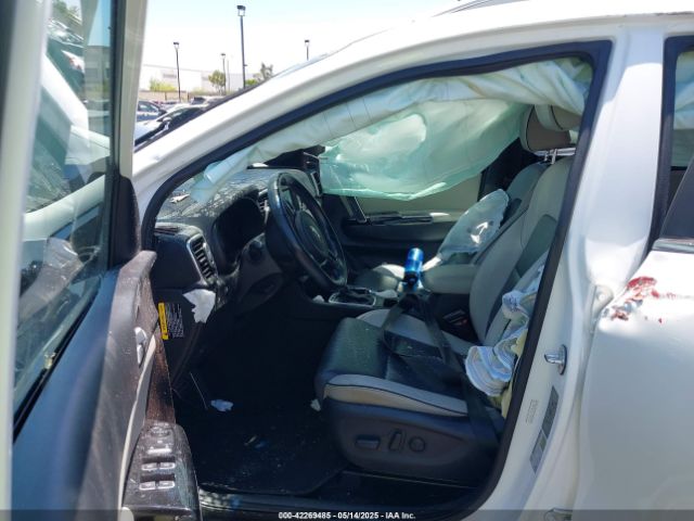 KNDPN3AC1J7468130 KIA Sportage Ex