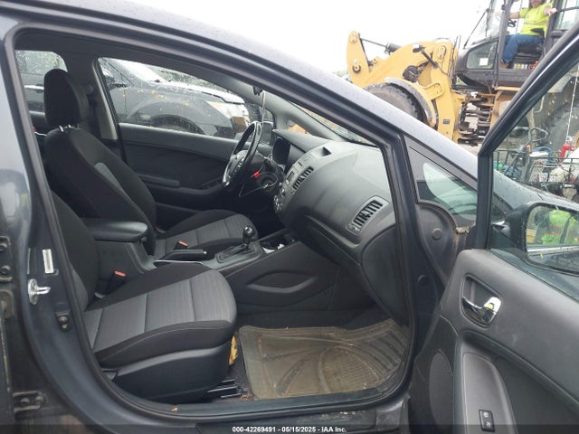 KNAFX4A89F5266806 KIA FORTE EX