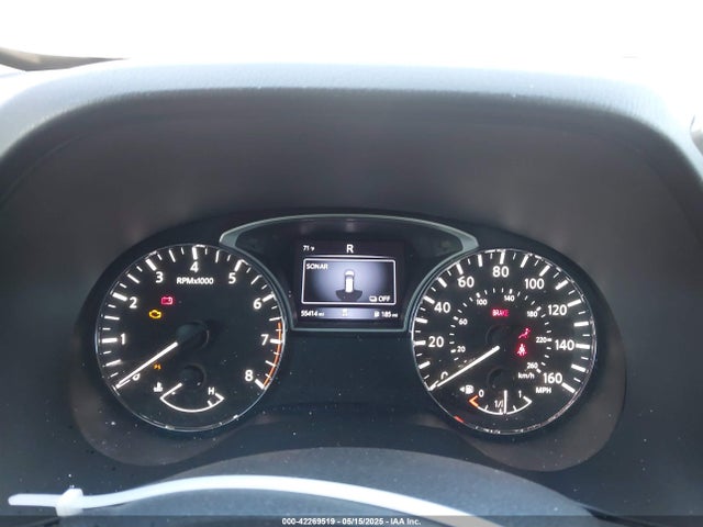 5N1DR2MN8JC670870 Nissan Pathfinder Sv