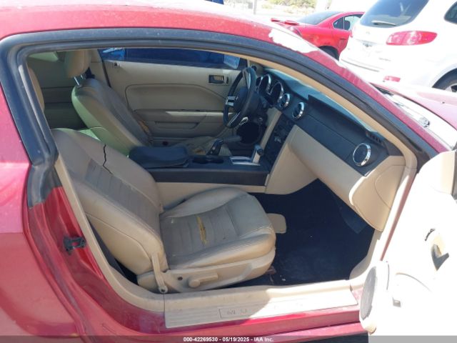 2005 FORD MUSTANG 1ZVFT82H755153940 Photo 4