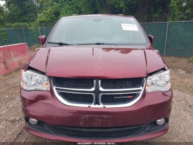 2C4RDGCG5JR305191 Dodge Grand Caravan Sxt