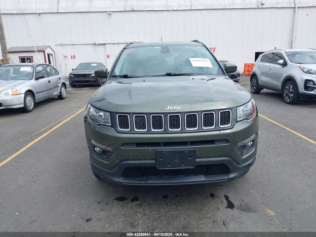3C4NJDBB9JT112387 Jeep Compass