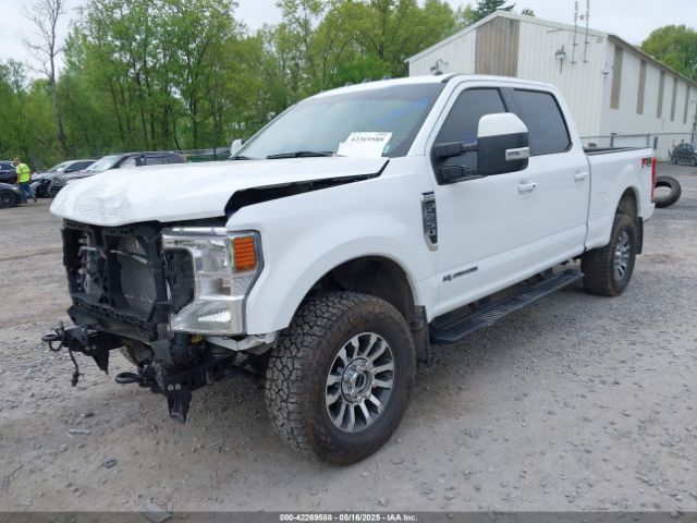 1FT7W2BT1NEE27715 Ford F-250 Lariat