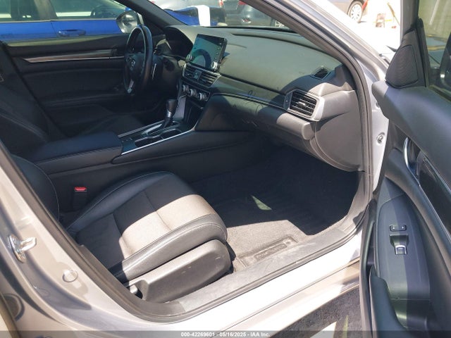1HGCV1F31JA175621 Honda l15be
