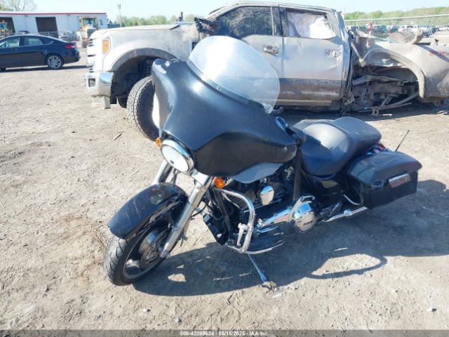2013 HARLEY-DAVIDSON FLHX 1HD1KBM17DB690240 Photo 1