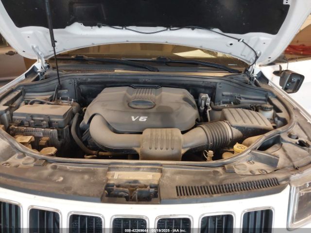 1C4RJFAG1FC213355 Jeep Grand Cherokee Laredo