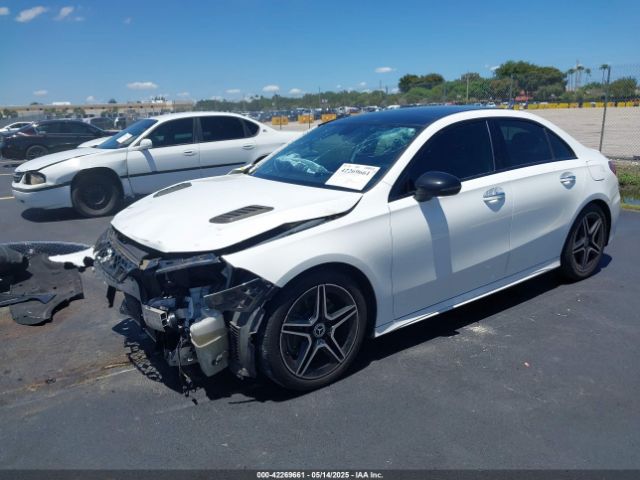 2019 MERCEDES-BENZ A 220 WDD3G4EB1KW012903 Photo 1