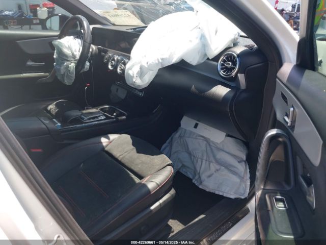 2019 MERCEDES-BENZ A 220 WDD3G4EB1KW012903 Photo 4