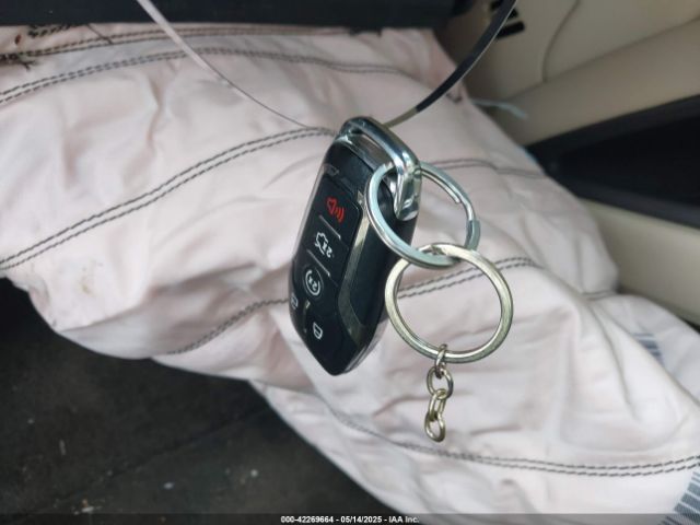 3LN6L2JK9FR622100 Lincoln MKZ