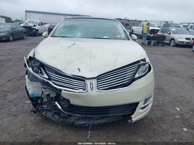 3LN6L2JK9FR622100 Lincoln MKZ