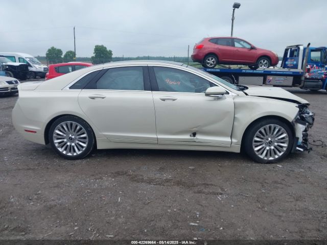 3LN6L2JK9FR622100 Lincoln MKZ