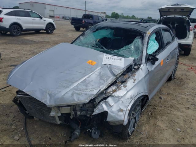 2018 AUDI A3 WAUAUGFF3J1034312 Photo 5