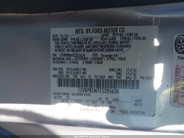 1ZVBP8EM7E5205630 Ford Mustang V6