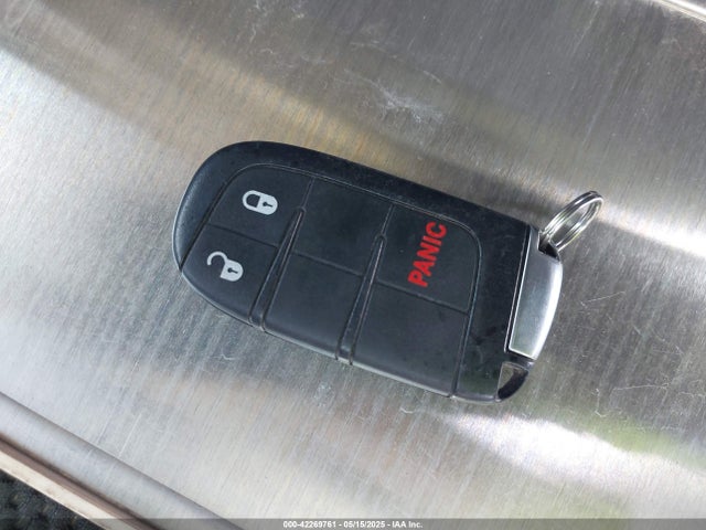 3C4PDCGGXJT469866 Dodge Journey