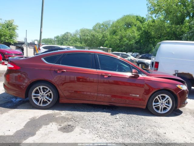 3FA6P0LU3GR143688 Ford Fusion Hybrid Se