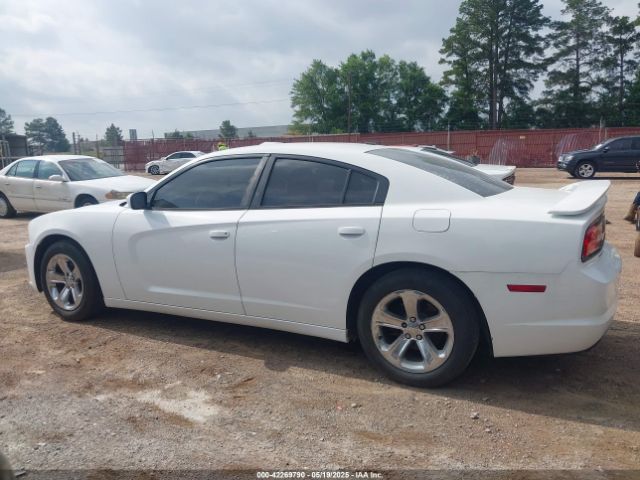 2C3CDXBG0EH102569 Dodge Charger Se