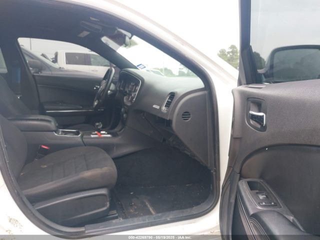 2C3CDXBG0EH102569 Dodge Charger Se