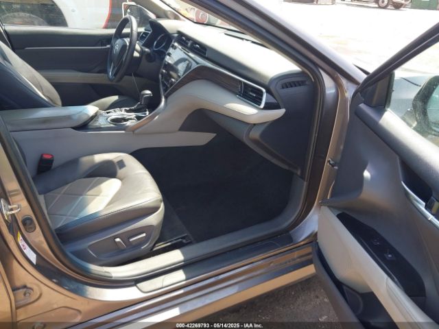 4T1B11HK5JU151455 Toyota CAMRY XLE