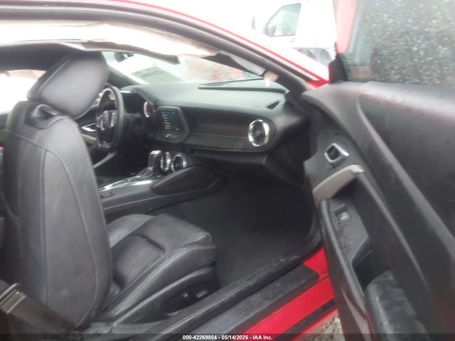 1G1FD1RSXK0121980 Chevrolet CAMARO LT