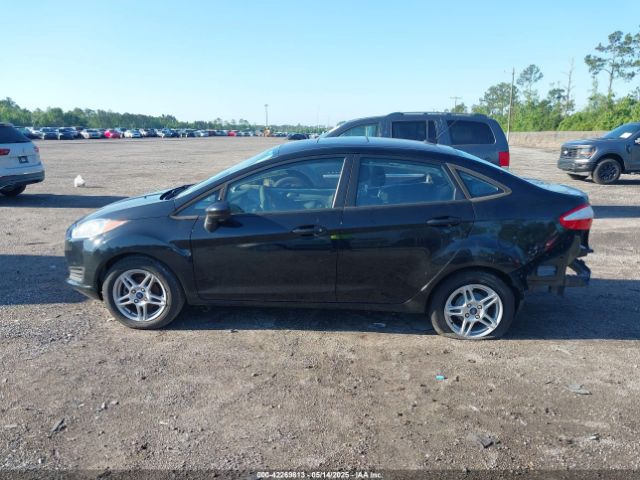 3FADP4BJ2KM159022 Ford FIESTA SE