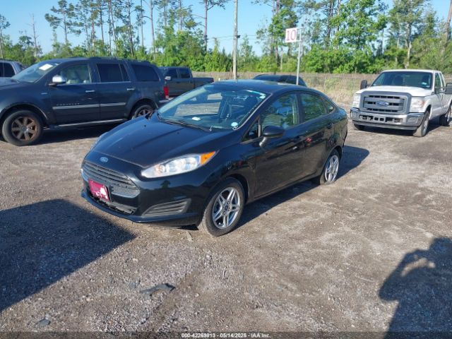 3FADP4BJ2KM159022 Ford FIESTA SE