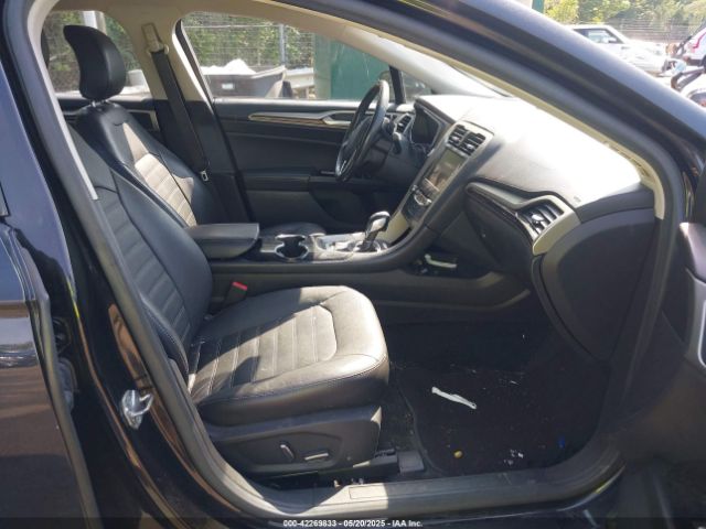 3FA6P0H94FR308585 Ford FUSION SE