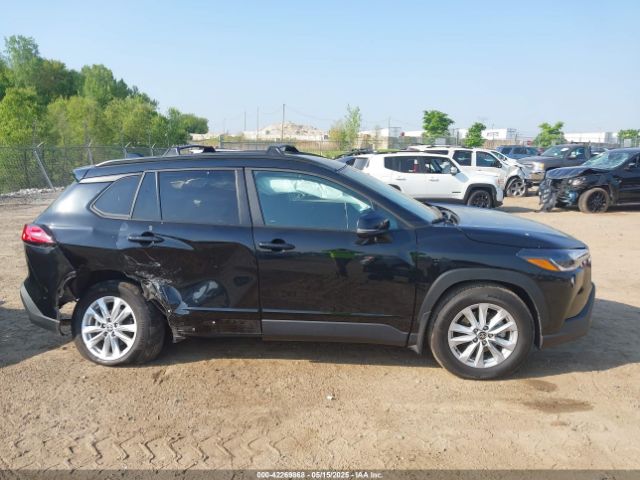 7MUCAABG8PV078128 Toyota Corolla Cross Le