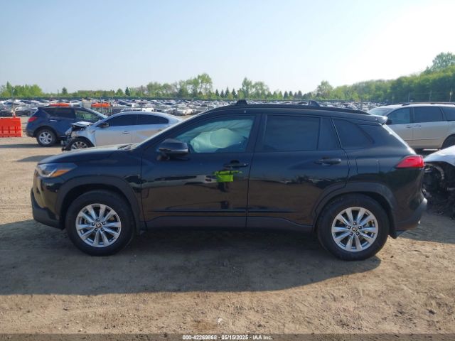 7MUCAABG8PV078128 Toyota Corolla Cross Le