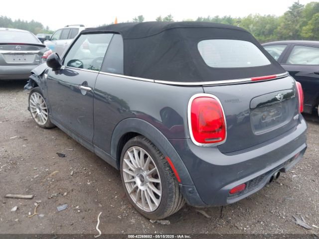 2017 MINI CONVERTIBLE WMWWG9C39H3D22503 Photo 2