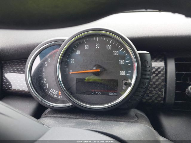 2017 MINI CONVERTIBLE WMWWG9C39H3D22503 Photo 6