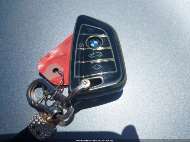 WBXYH9C05L5P25132 BMW 2020