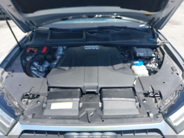 WA1VAAF76HD032429 Audi Q7 3.0t Premium