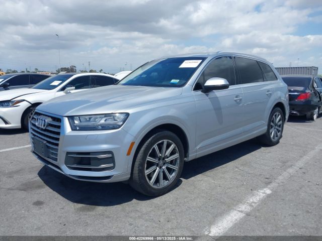 WA1VAAF76HD032429 Audi Q7 3.0t Premium