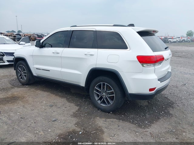 1C4RJEAG9JC412236 Jeep Grand Cherokee Laredo E 4x2