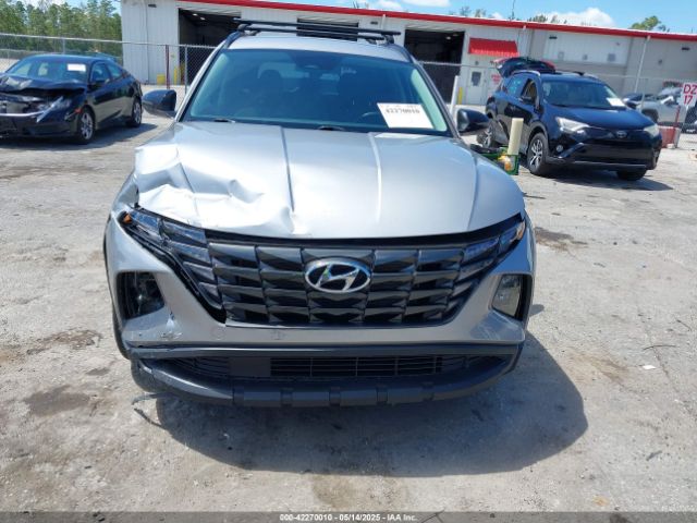 KM8JFCAEXPU261133 Hyundai Tucson Xrt